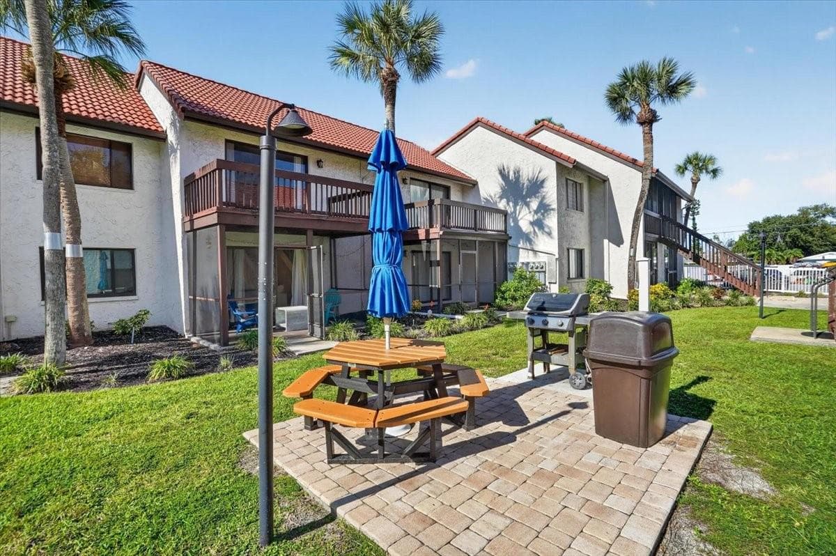 Condominium at 1614 STICKNEY POINT RD #1614-1, SARASOTA, photo 29 of 47