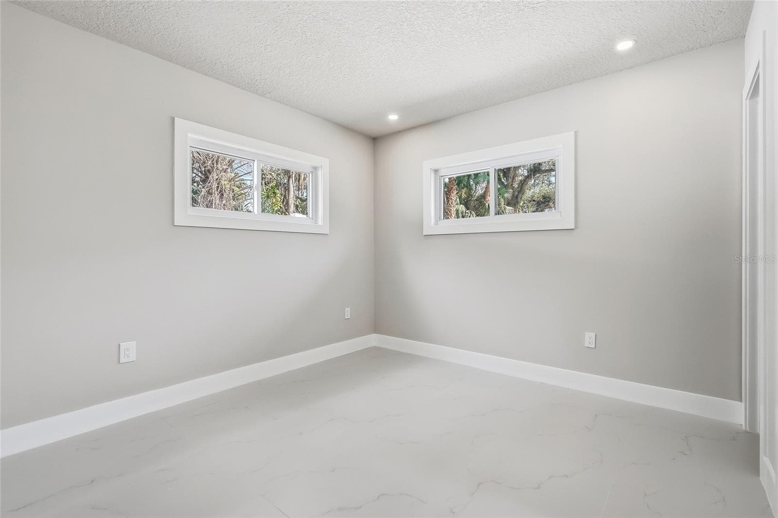 Single Family Residence at 8605 JACKSON SPRINGS RD, TAMPA, photo 33 of 69