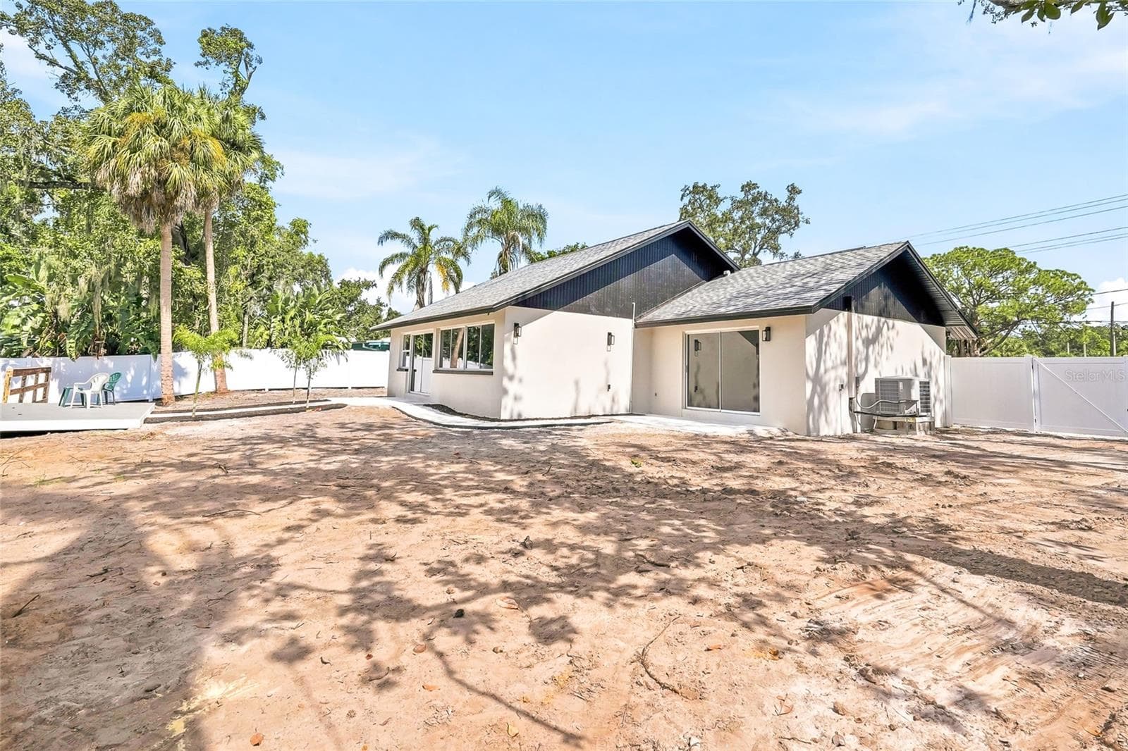 Single Family Residence at 8605 JACKSON SPRINGS RD, TAMPA, photo 42 of 69