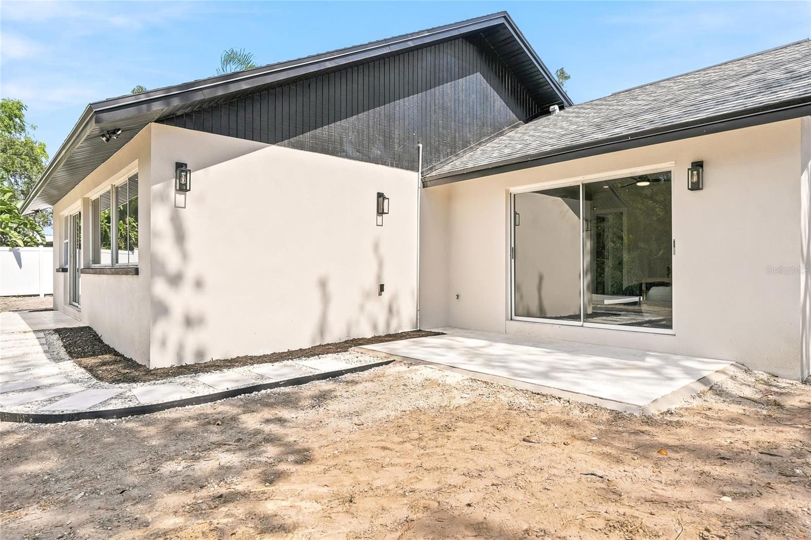 Single Family Residence at 8605 JACKSON SPRINGS RD, TAMPA, photo 54 of 69