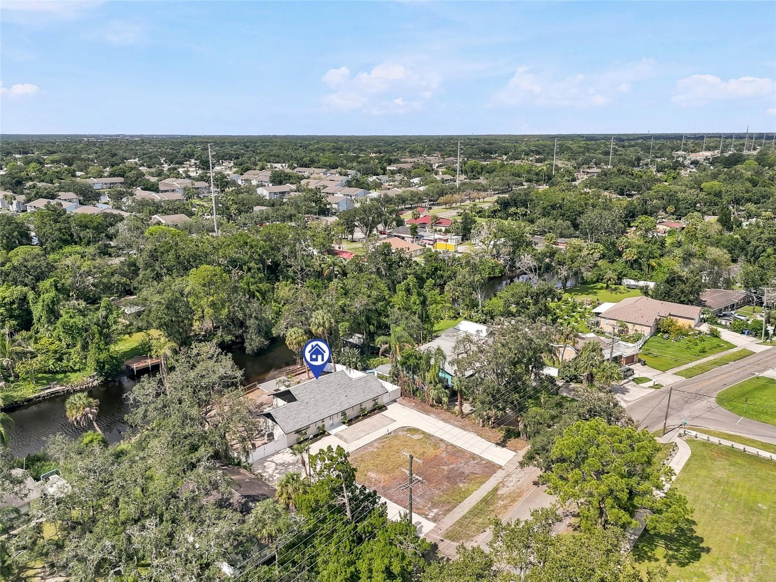 Single Family Residence at 8605 JACKSON SPRINGS RD, TAMPA, photo 62 of 69