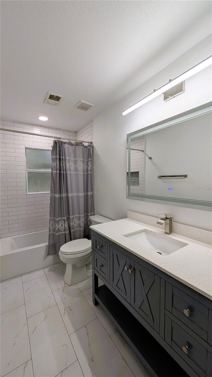 Single Family Residence at 3005 W MARLIN AVE, TAMPA, photo 9 of 22