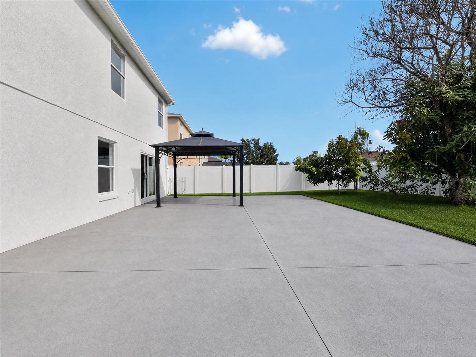 Single Family Residence at 715 CRYSTAL BAY LN, ORLANDO, photo 18 of 32