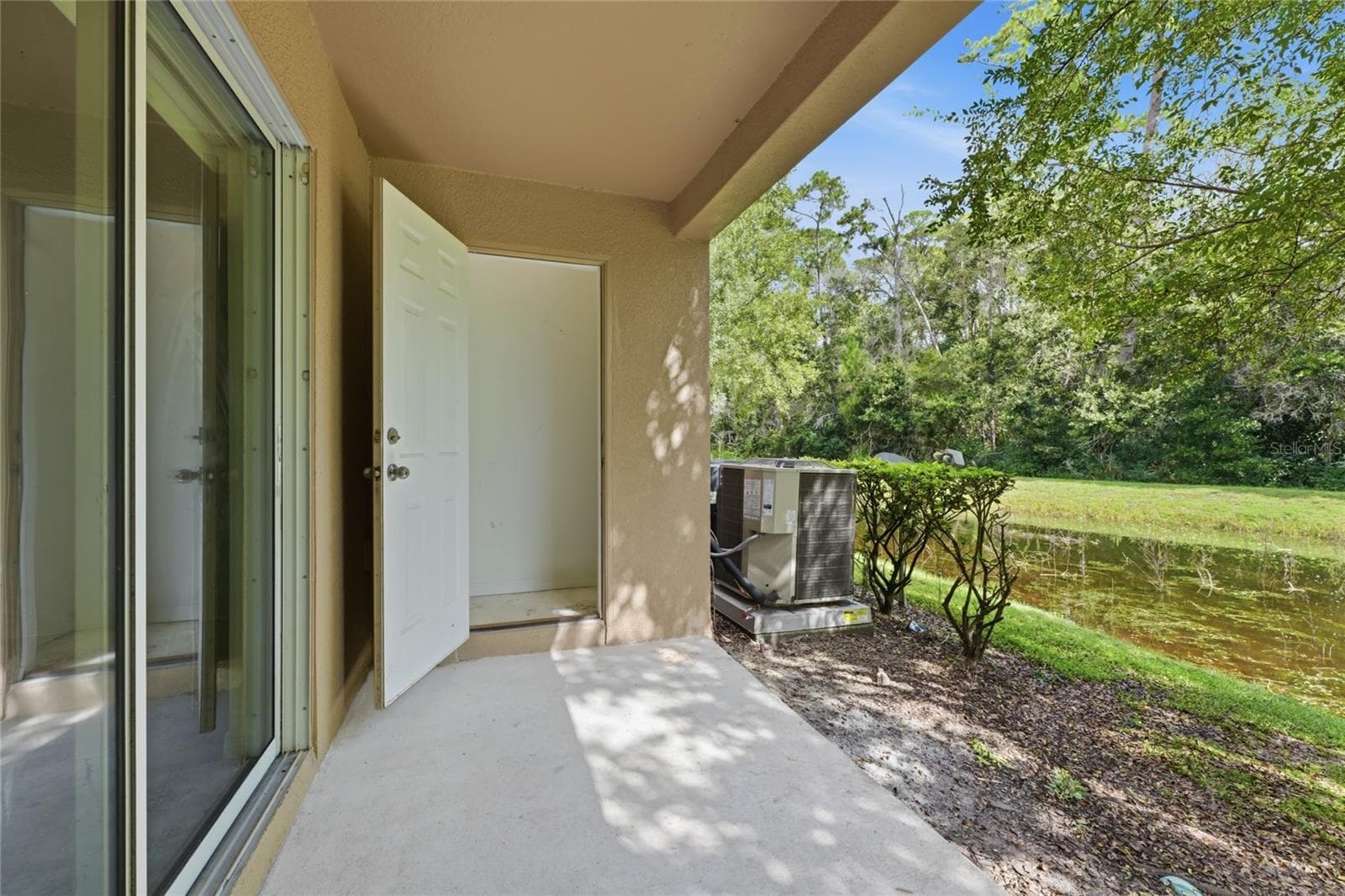 Townhouse at 434 CARINA CIR, SANFORD, photo 4 of 25