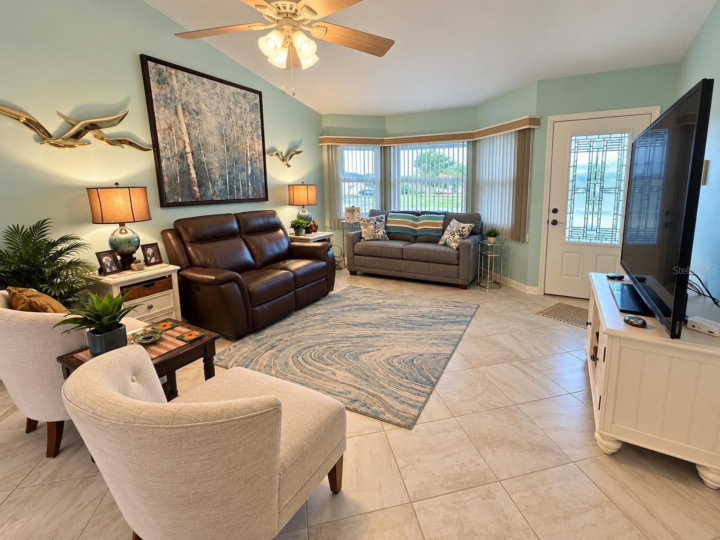Single Family Residence at 3273 PEBBLE BEND DR, LAKELAND, photo 3 of 30