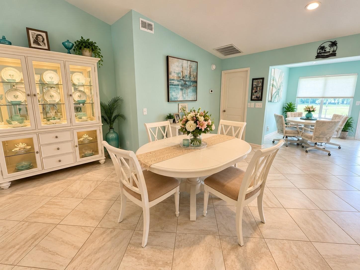 Single Family Residence at 3273 PEBBLE BEND DR, LAKELAND, photo 9 of 30