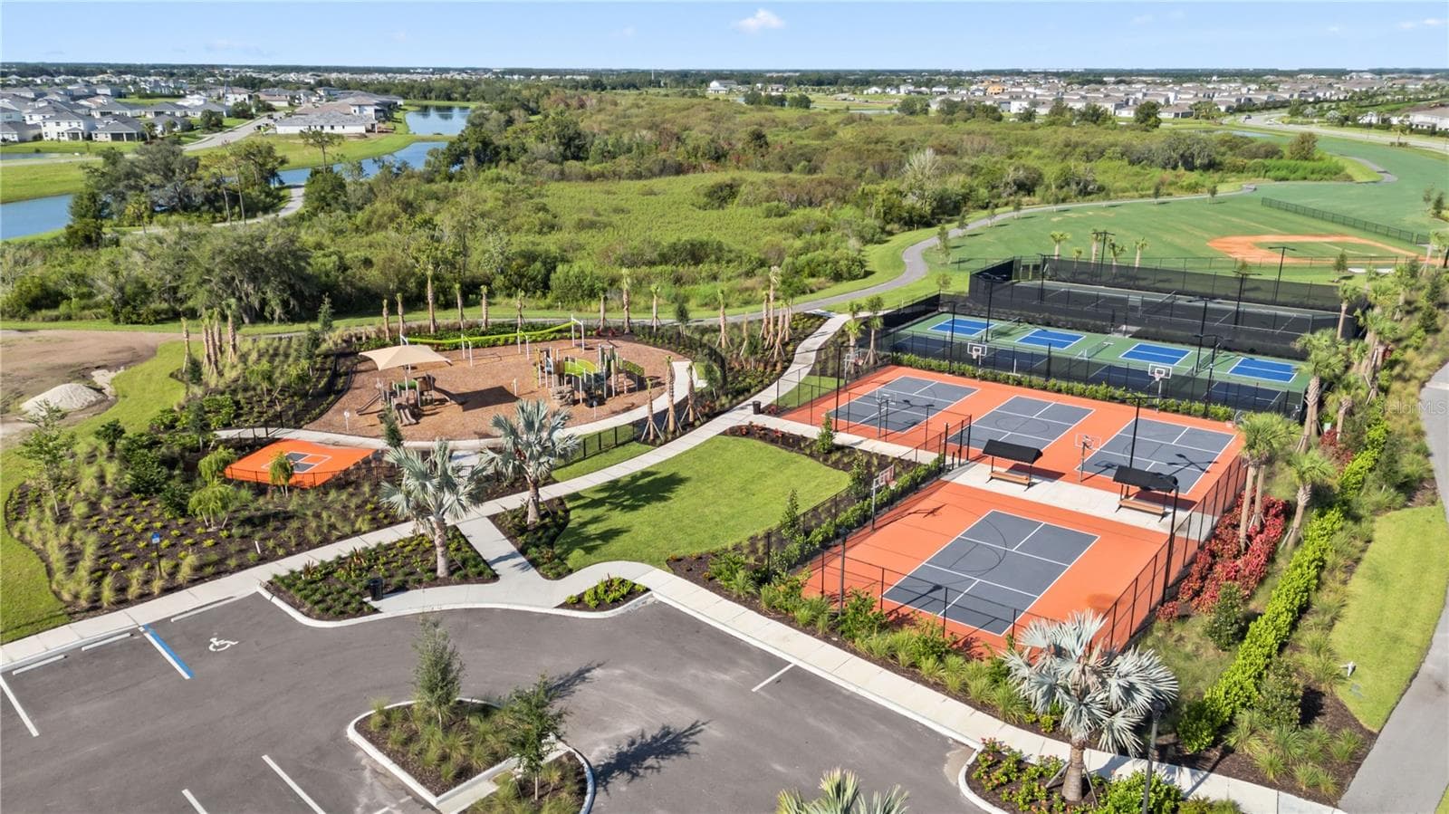 Single Family Residence at 17604 BARLEY DR, LAKEWOOD RANCH, photo 56 of 56