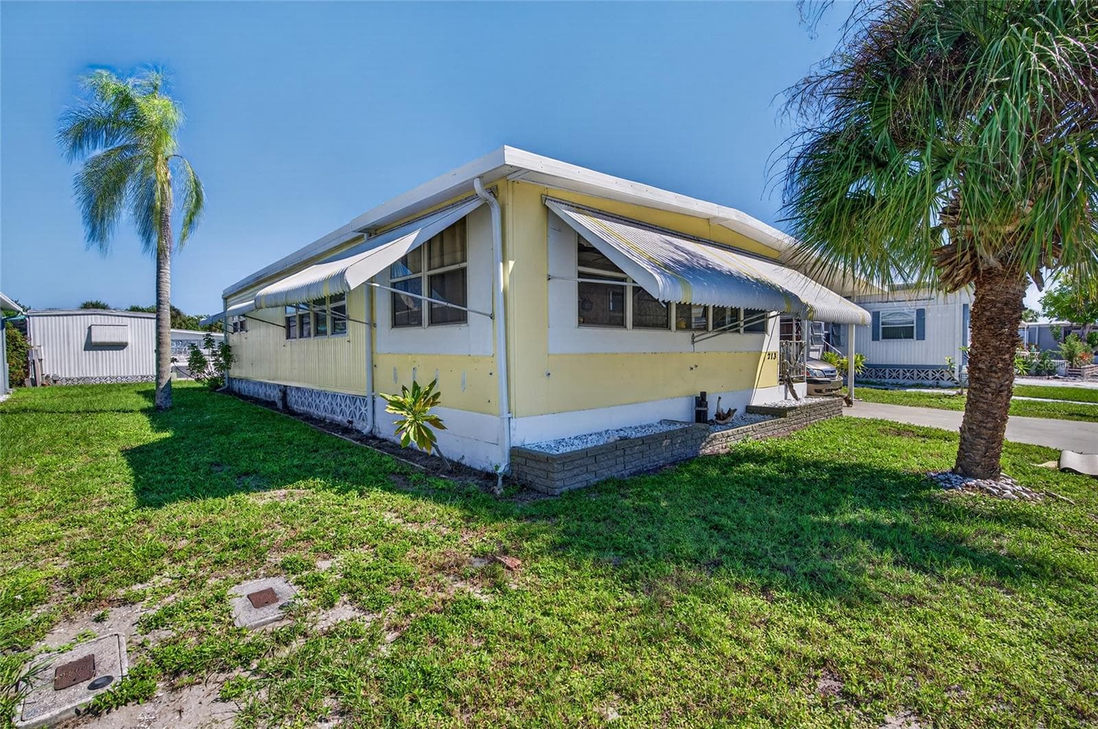 Mobile Home at 213 MANTUA DR, VENICE, photo 10 of 75