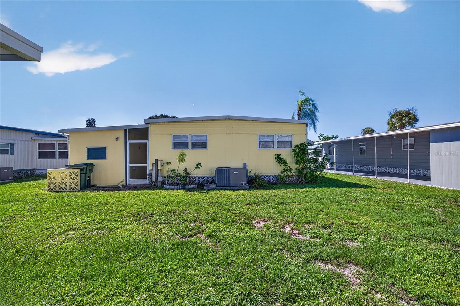 Mobile Home at 213 MANTUA DR, VENICE, photo 52 of 75