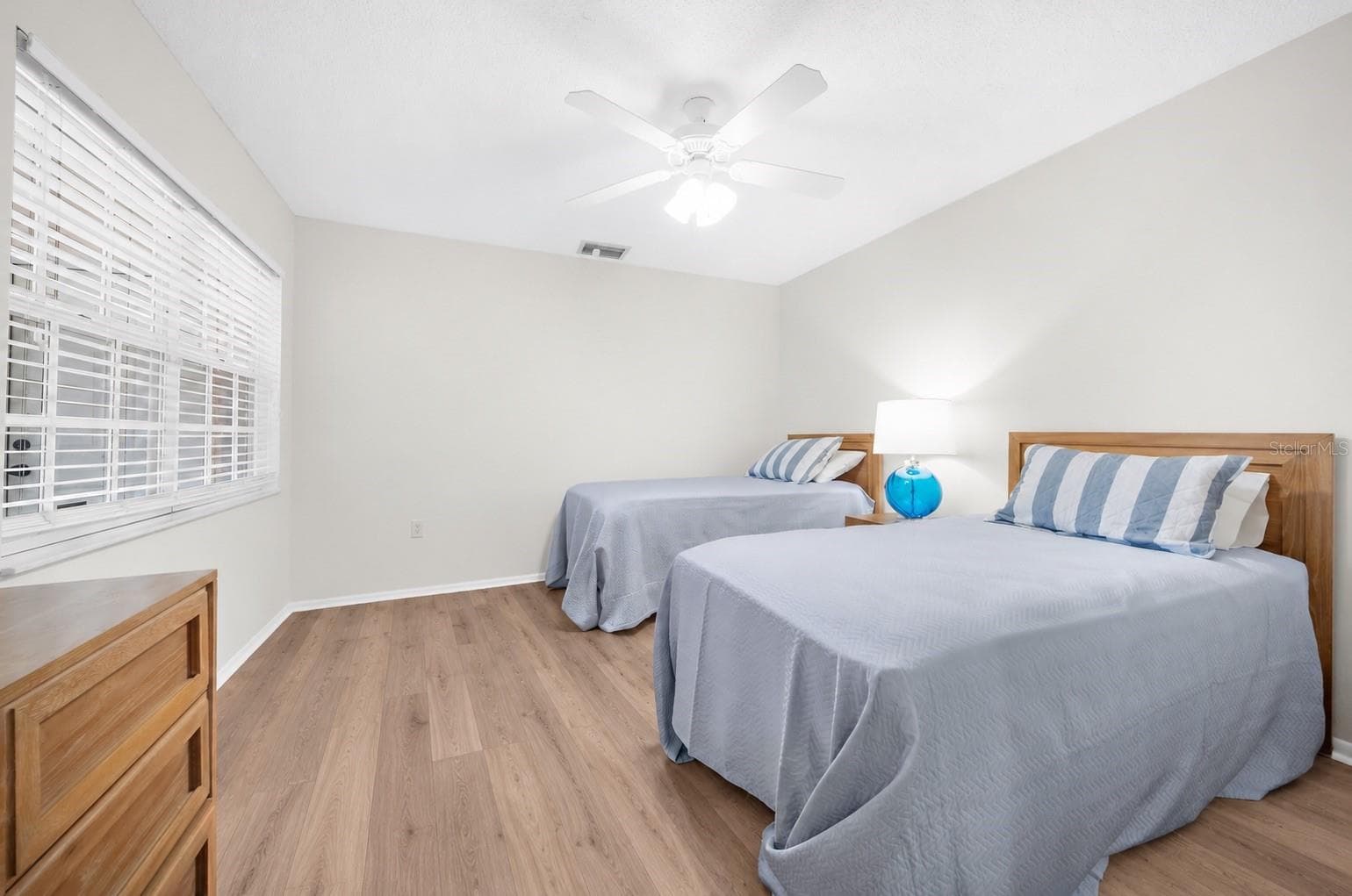 Villa at 7306 GOLF POINTE CIR, SARASOTA, photo 24 of 76