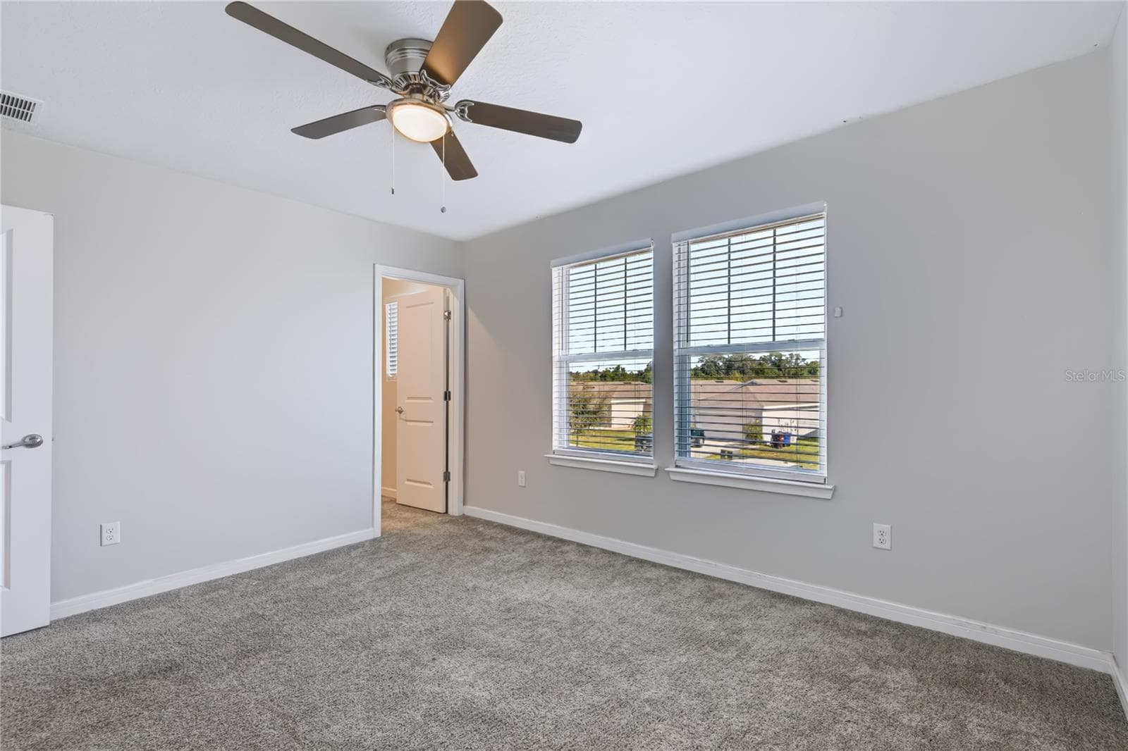 Single Family Residence at 5214 NORTHERN FLICKER DR, ST CLOUD, photo 16 of 35