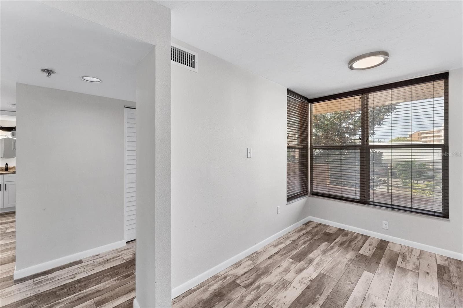 Condominium at 4530 PINEBROOK CIR #208, BRADENTON, photo 17 of 35