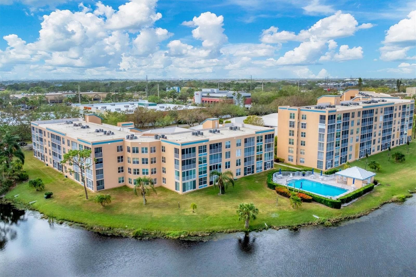 Condominium at 4530 PINEBROOK CIR #208, BRADENTON, photo 31 of 35