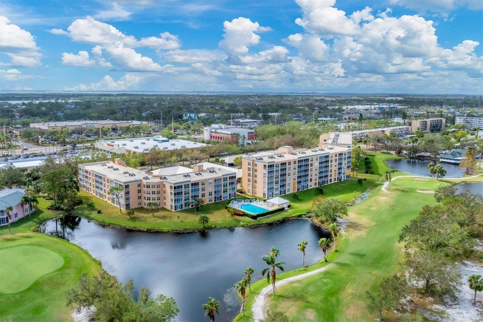 Condominium at 4530 PINEBROOK CIR #208, BRADENTON, photo 32 of 35