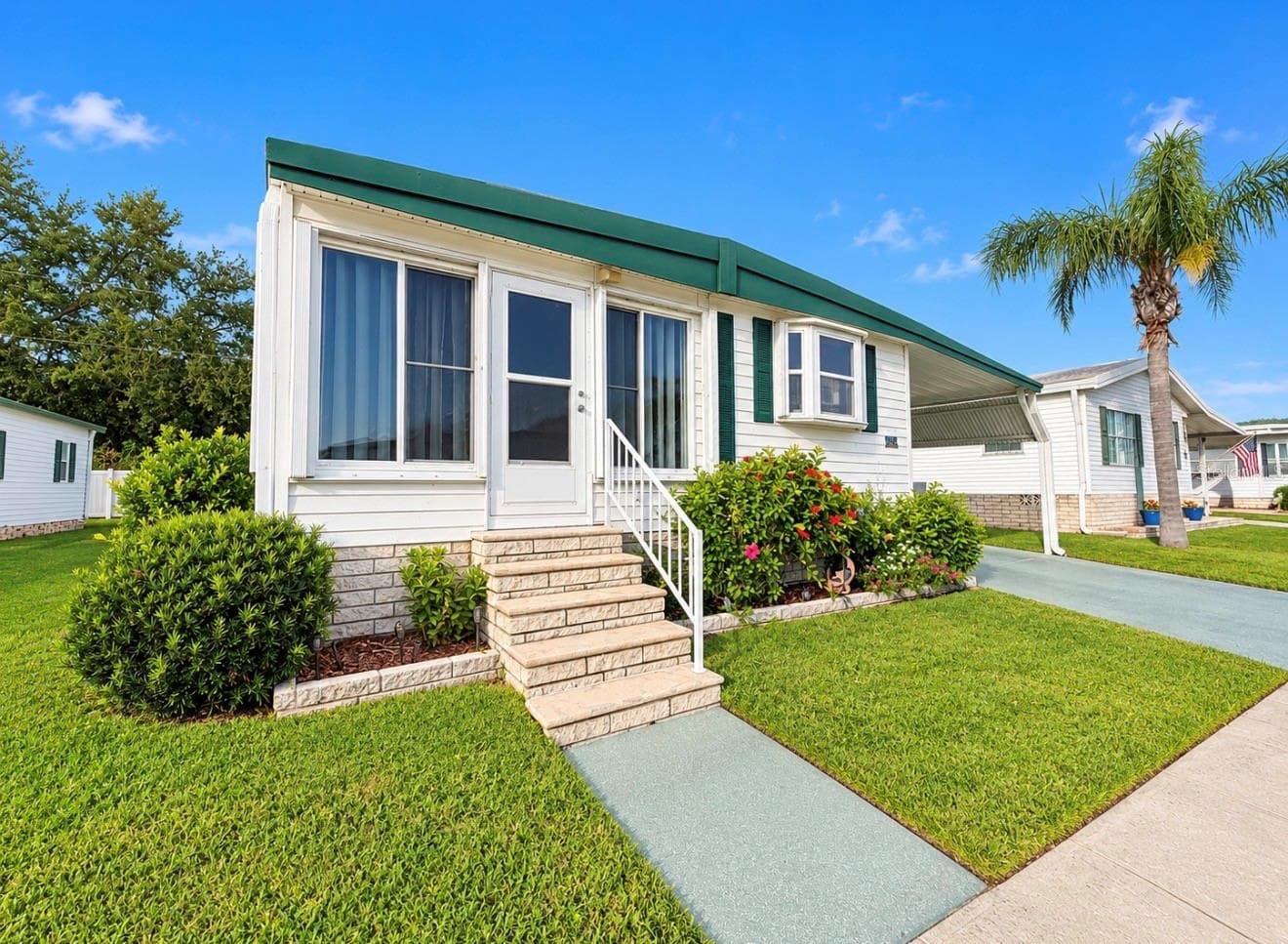 Exterior of Florida room - 1100 BELCHER RD S #350, LARGO