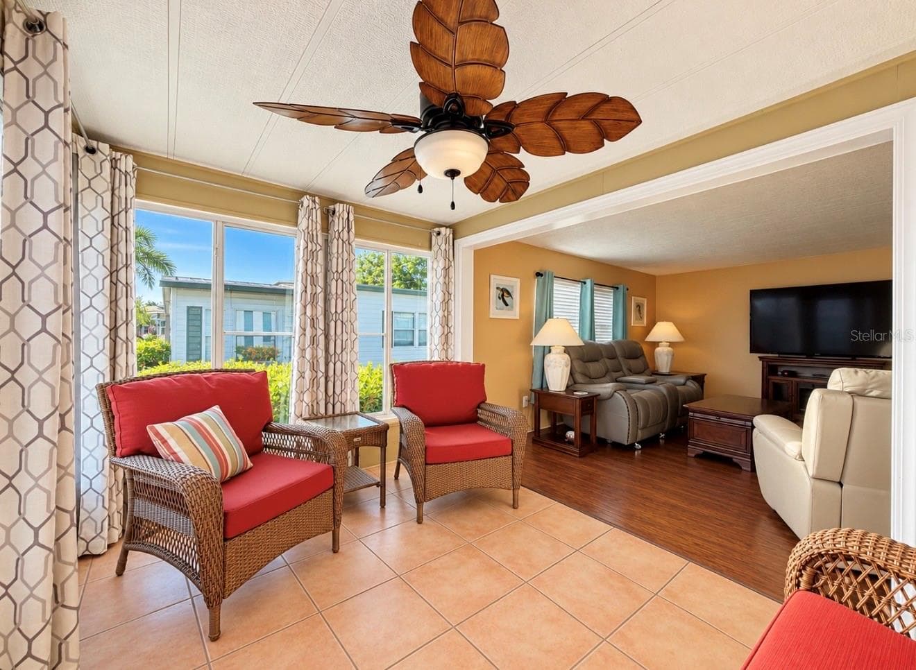 Florida room - 1100 BELCHER RD S #350, LARGO