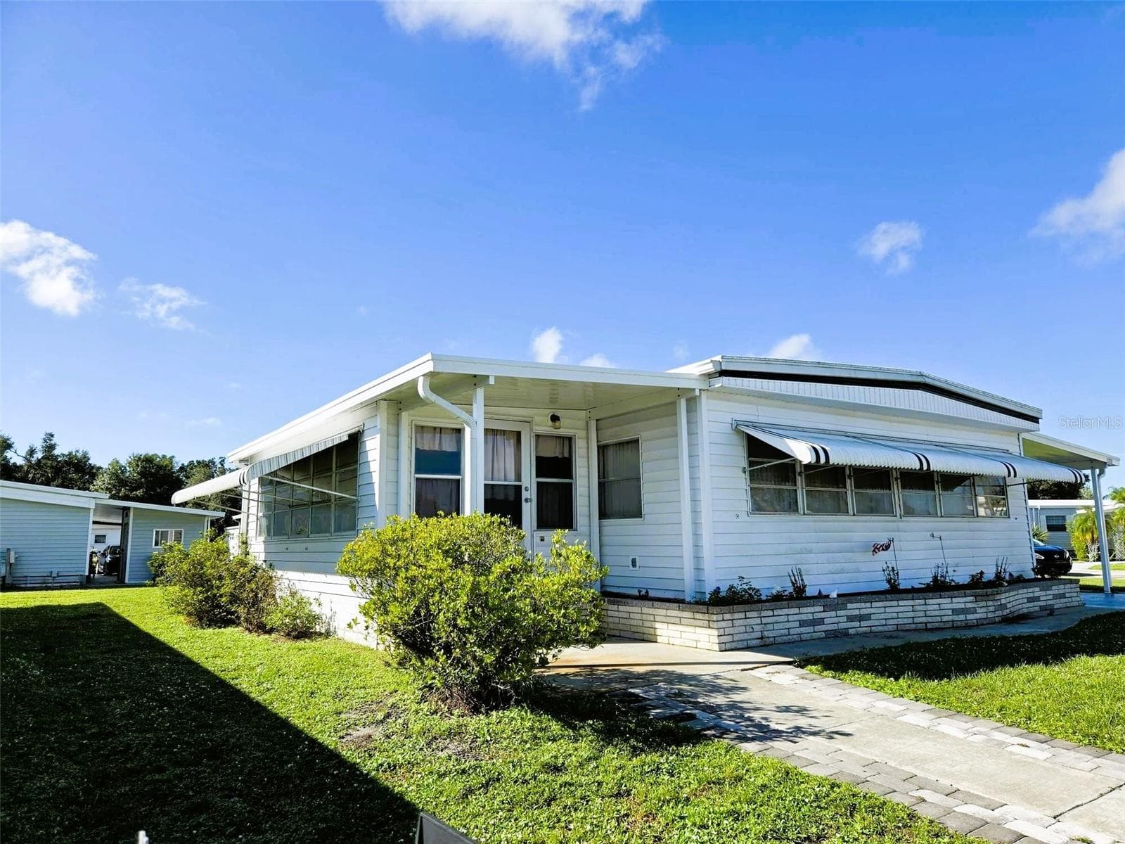 Mobile Home at 3308 OVER CUP OAK TER, SARASOTA, photo 3 of 36