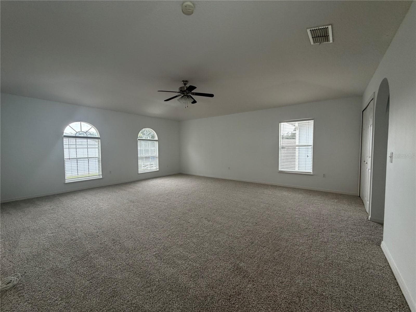 Master Bedroom - 247 BLAKE AVE, DAVENPORT