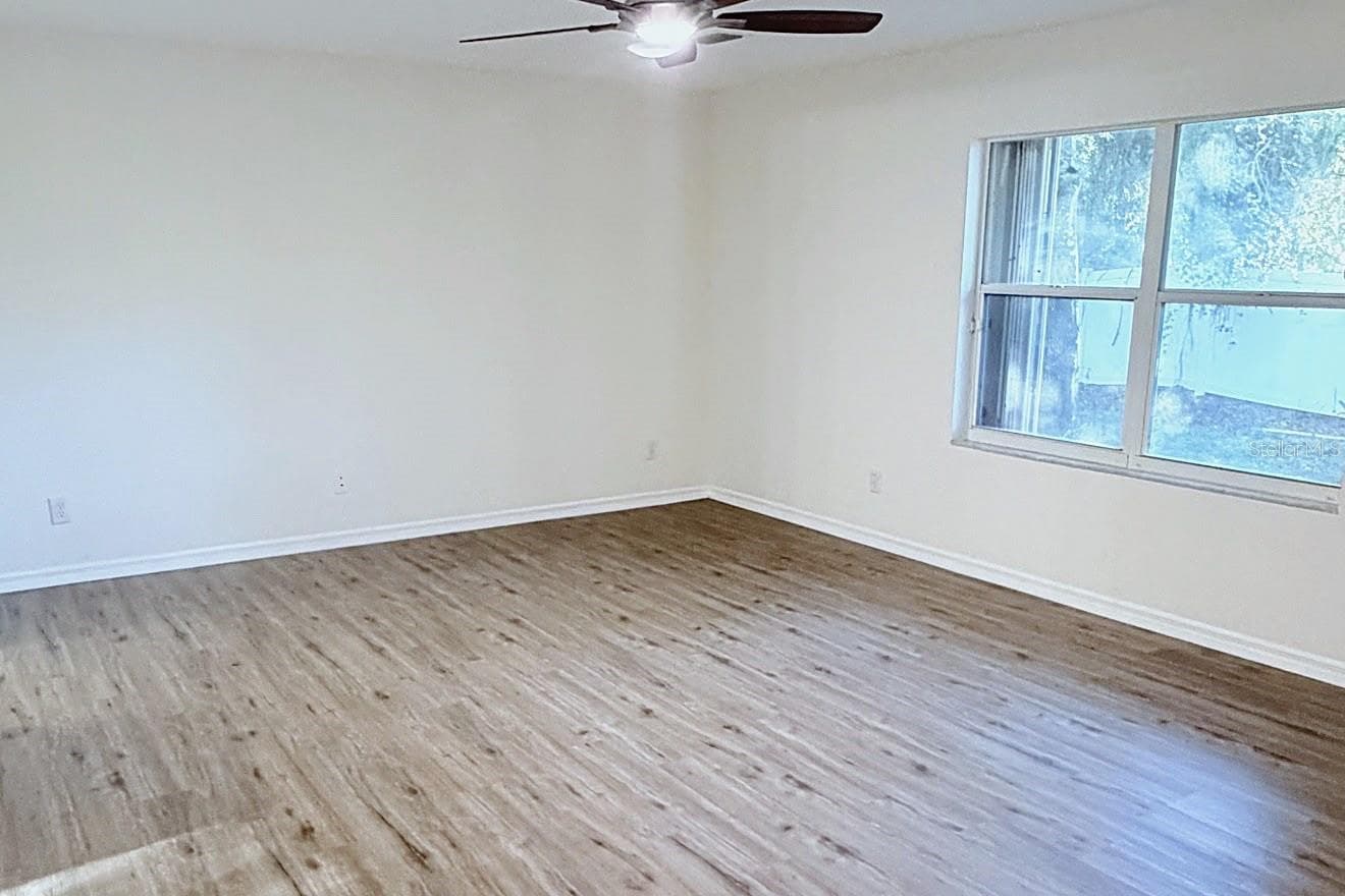 Condominium at 131 49TH CT E, PALMETTO, photo 7 of 34