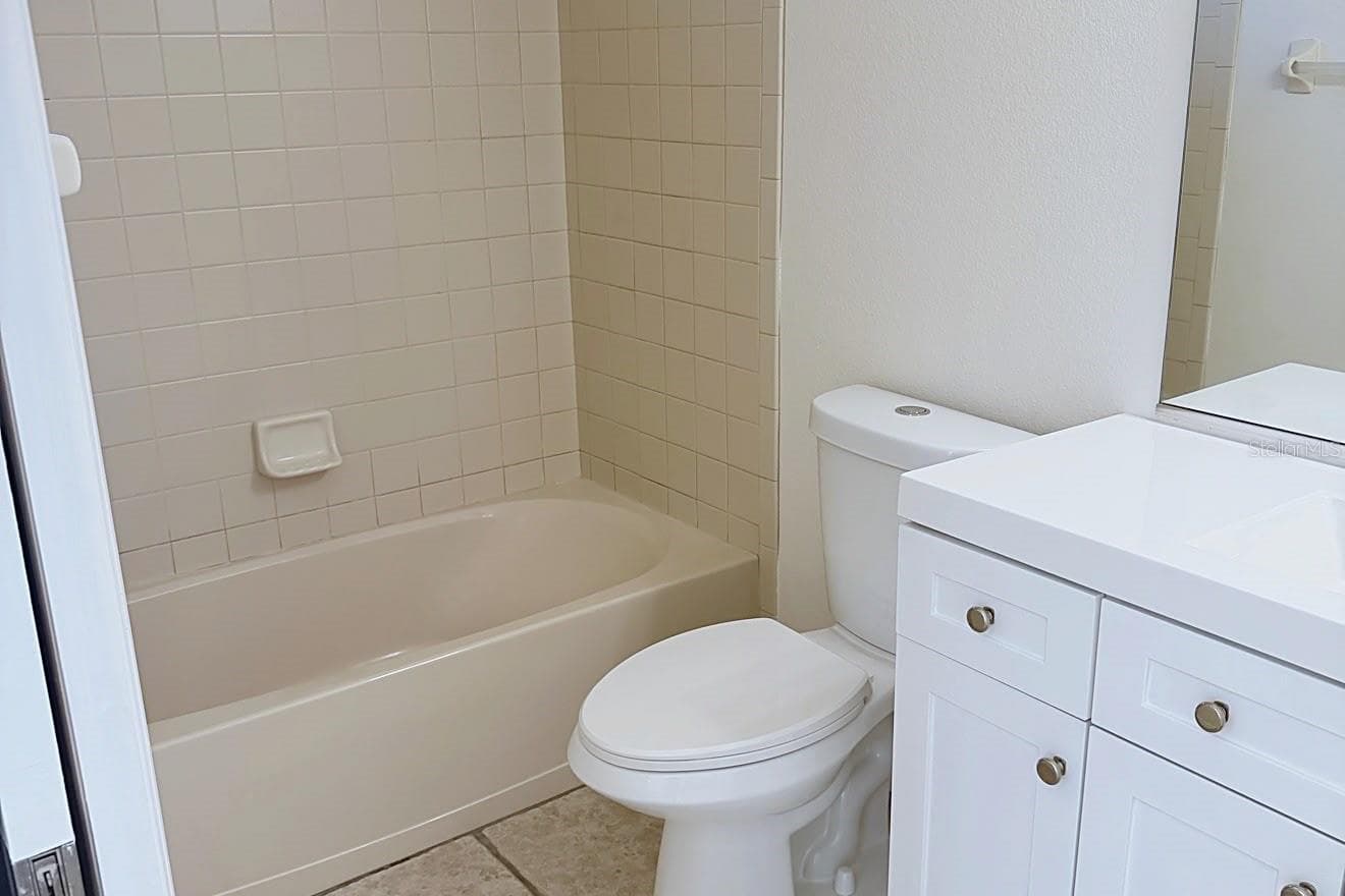 Condominium at 131 49TH CT E, PALMETTO, photo 17 of 34