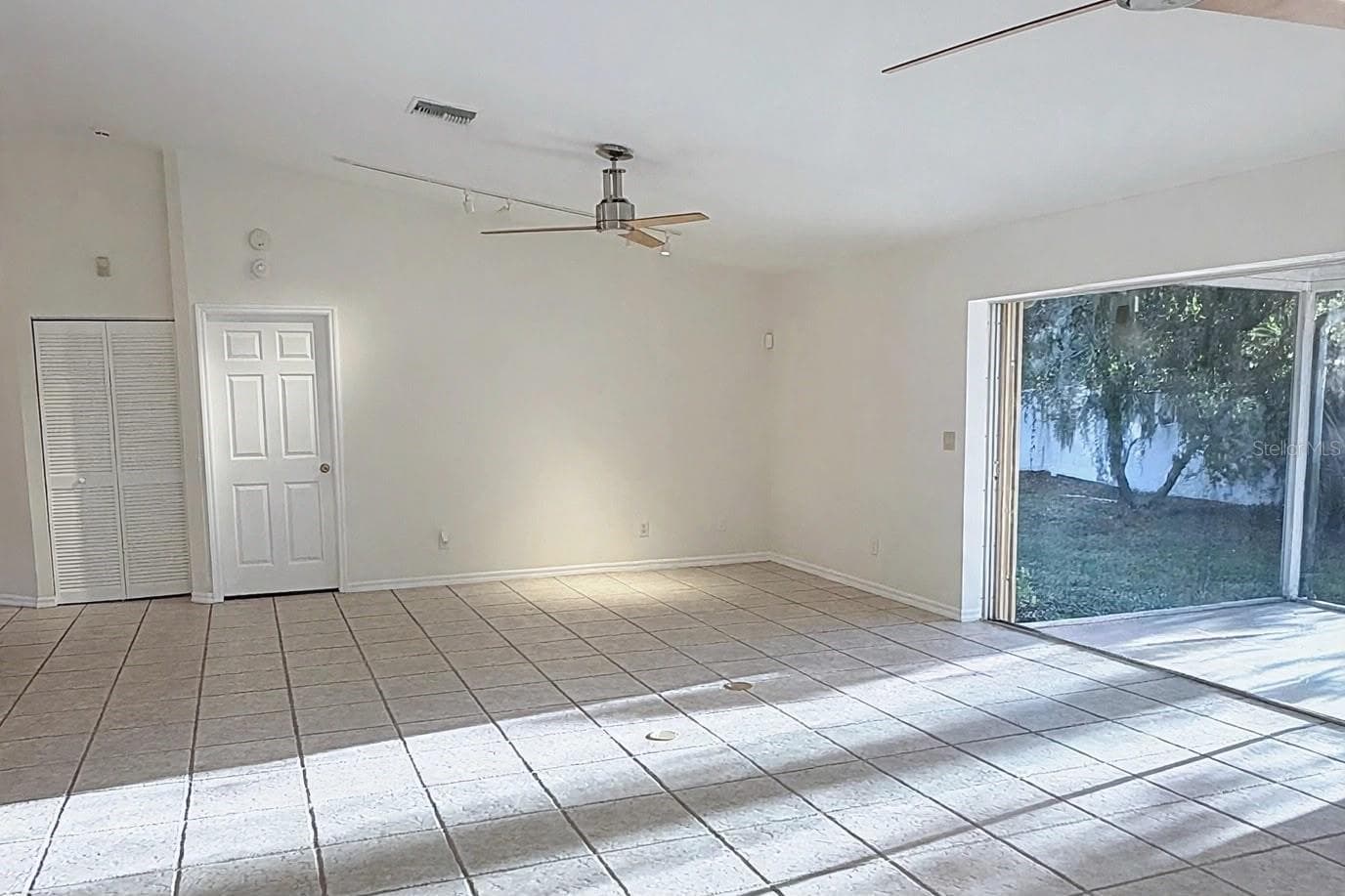 Condominium at 131 49TH CT E, PALMETTO, photo 25 of 34