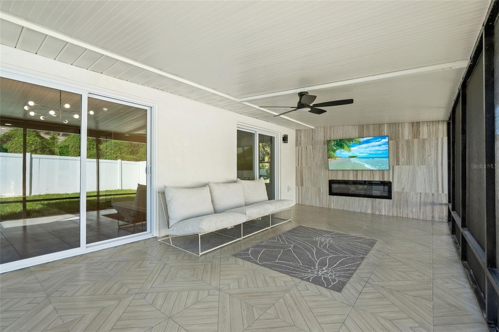 Single Family Residence at 616 BROWN RD, VENICE, photo 36 of 42