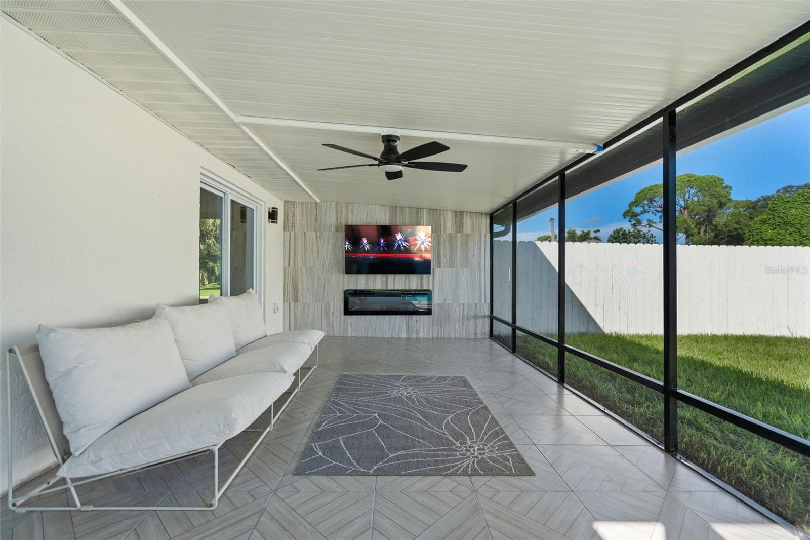 Single Family Residence at 616 BROWN RD, VENICE, photo 39 of 42