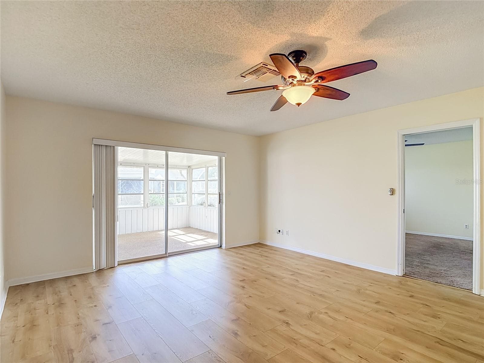 Single Family Residence at 905 BLUEWATER DR, SUN CITY CENTER, photo 18 of 59