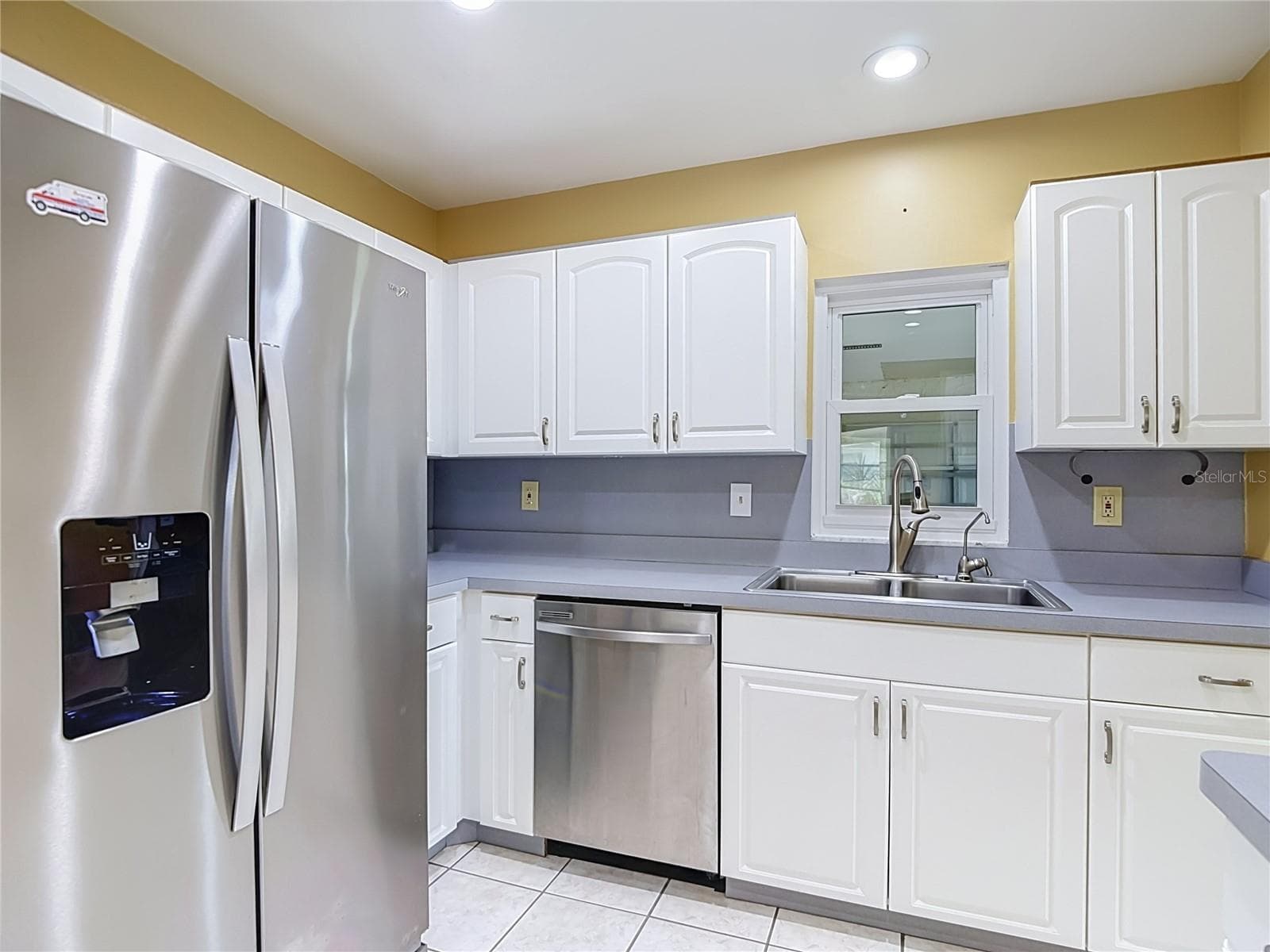 Single Family Residence at 905 BLUEWATER DR, SUN CITY CENTER, photo 22 of 59