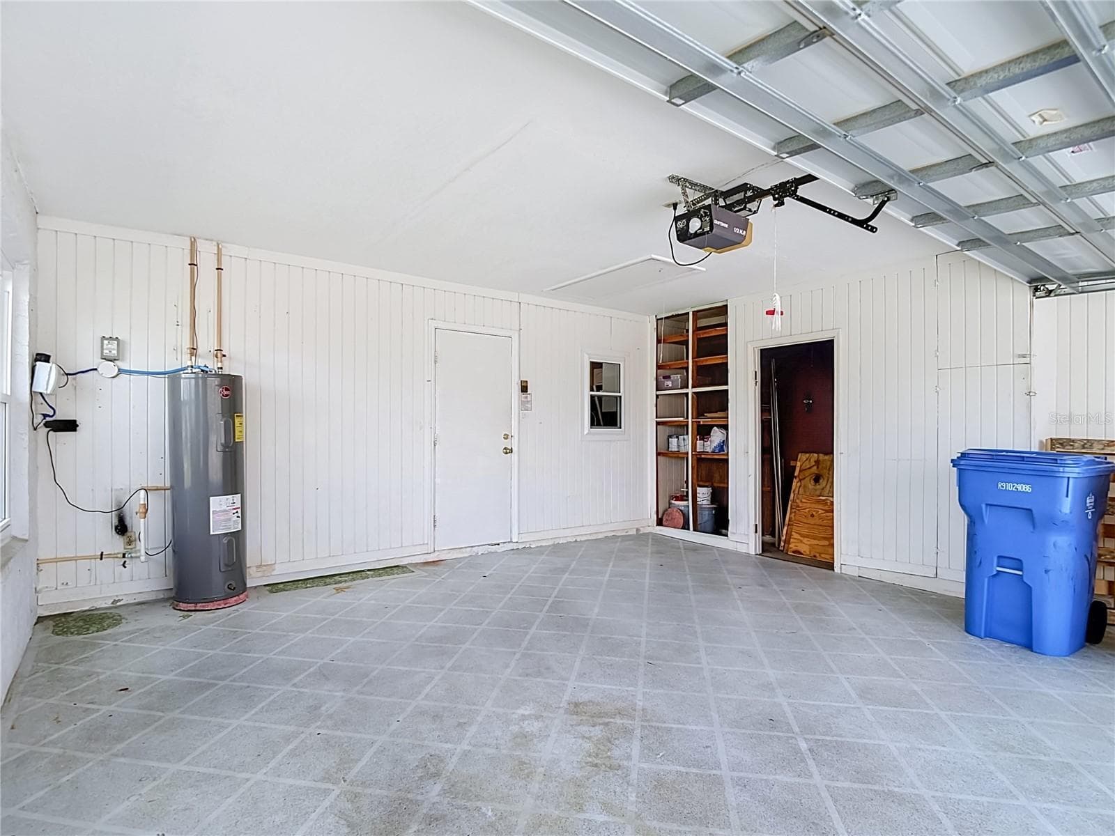 Single Family Residence at 905 BLUEWATER DR, SUN CITY CENTER, photo 47 of 59
