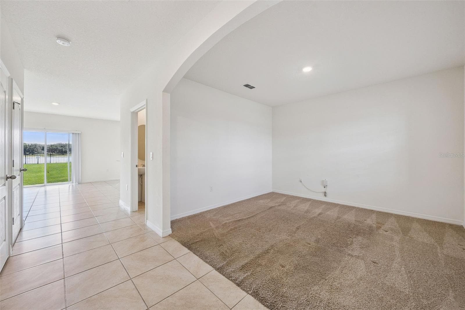 Single Family Residence at 1104 FOX PATH, DAVENPORT, photo 10 of 49