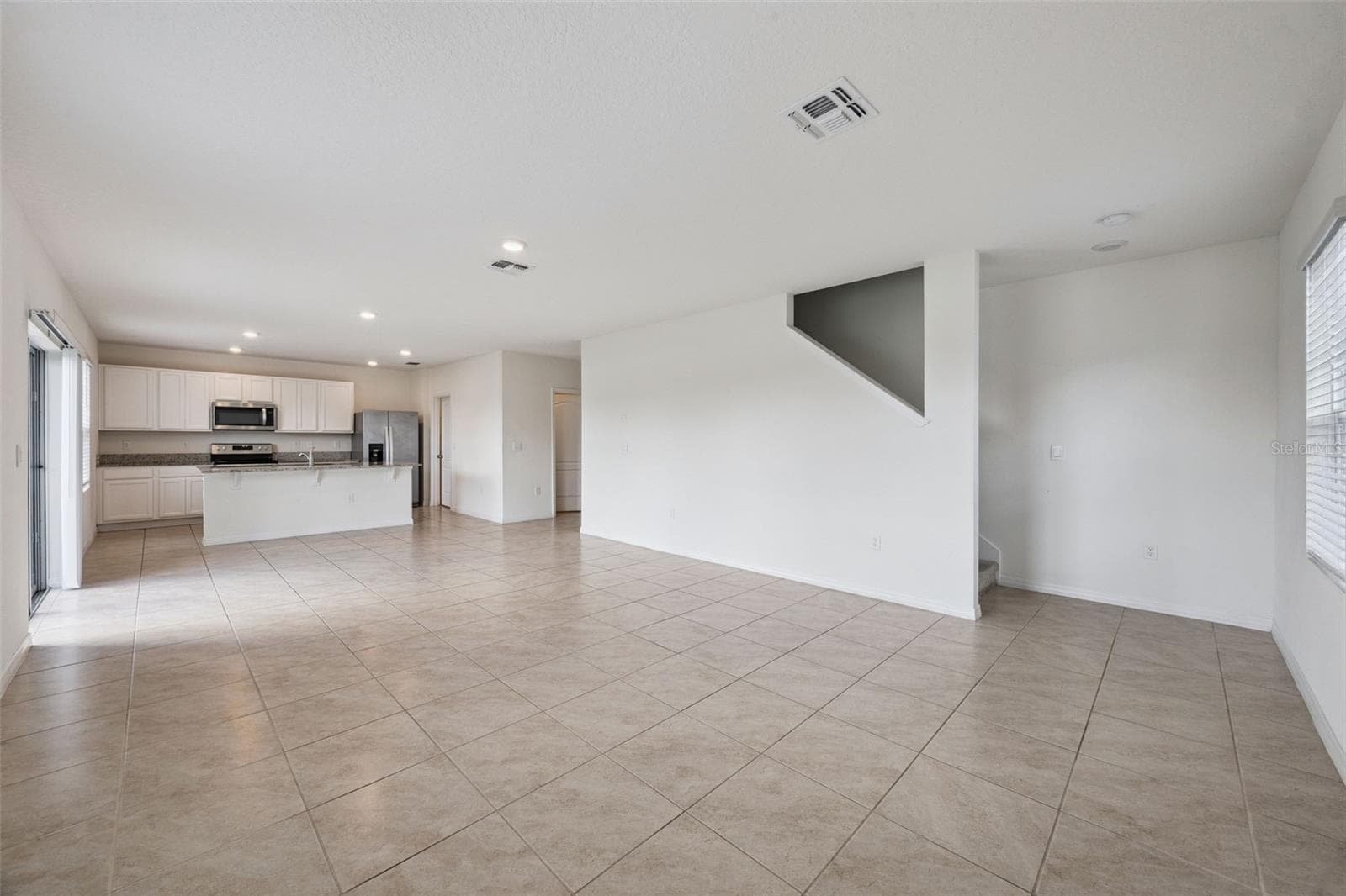 Single Family Residence at 1104 FOX PATH, DAVENPORT, photo 14 of 49
