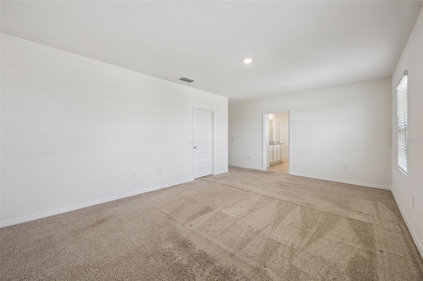 Single Family Residence at 1104 FOX PATH, DAVENPORT, photo 20 of 49