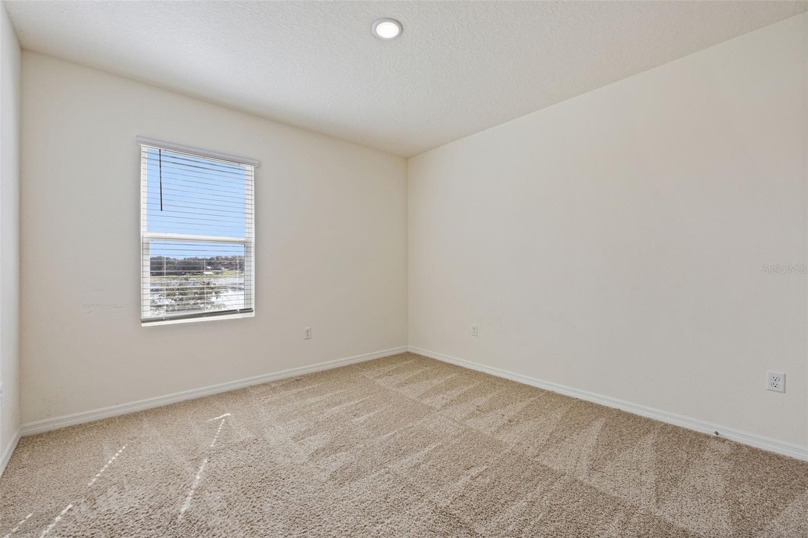 Single Family Residence at 1104 FOX PATH, DAVENPORT, photo 23 of 49