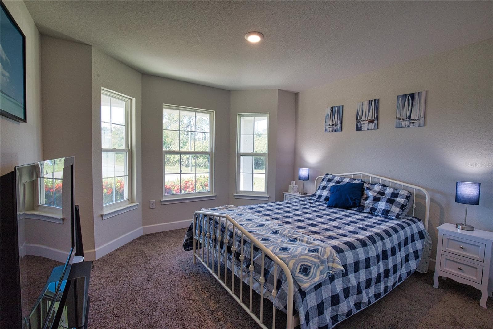 Single Family Residence at 14062 HOPEWELL AVE, PORT CHARLOTTE, photo 13 of 35