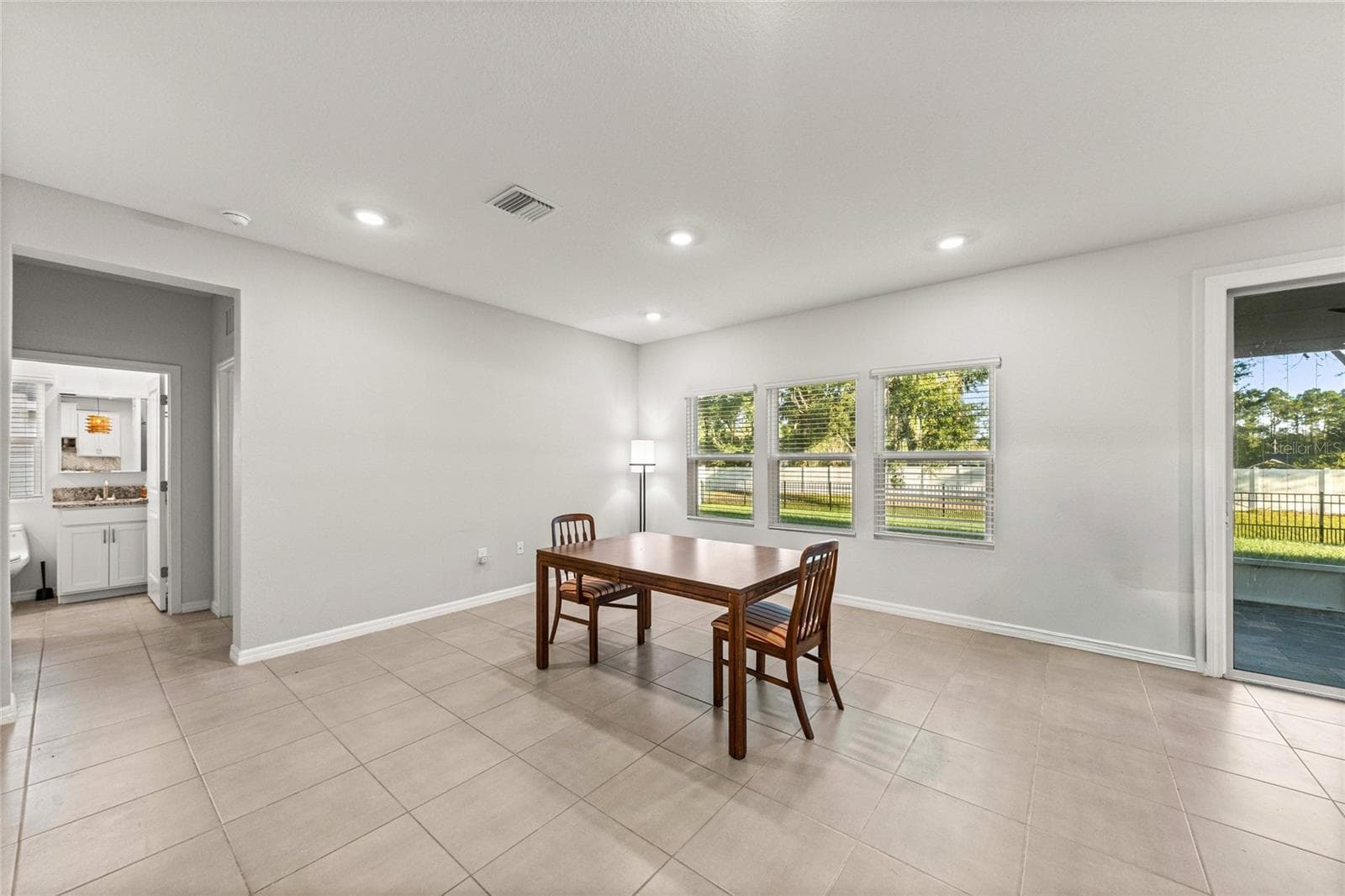 Single Family Residence at 17526 NW 173RD RD, ALACHUA, photo 18 of 39