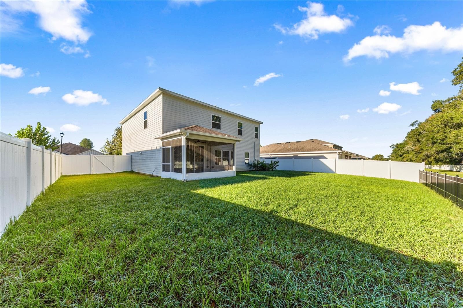 FULLY FENCED BACKYARD - 17526 NW 173RD RD, ALACHUA