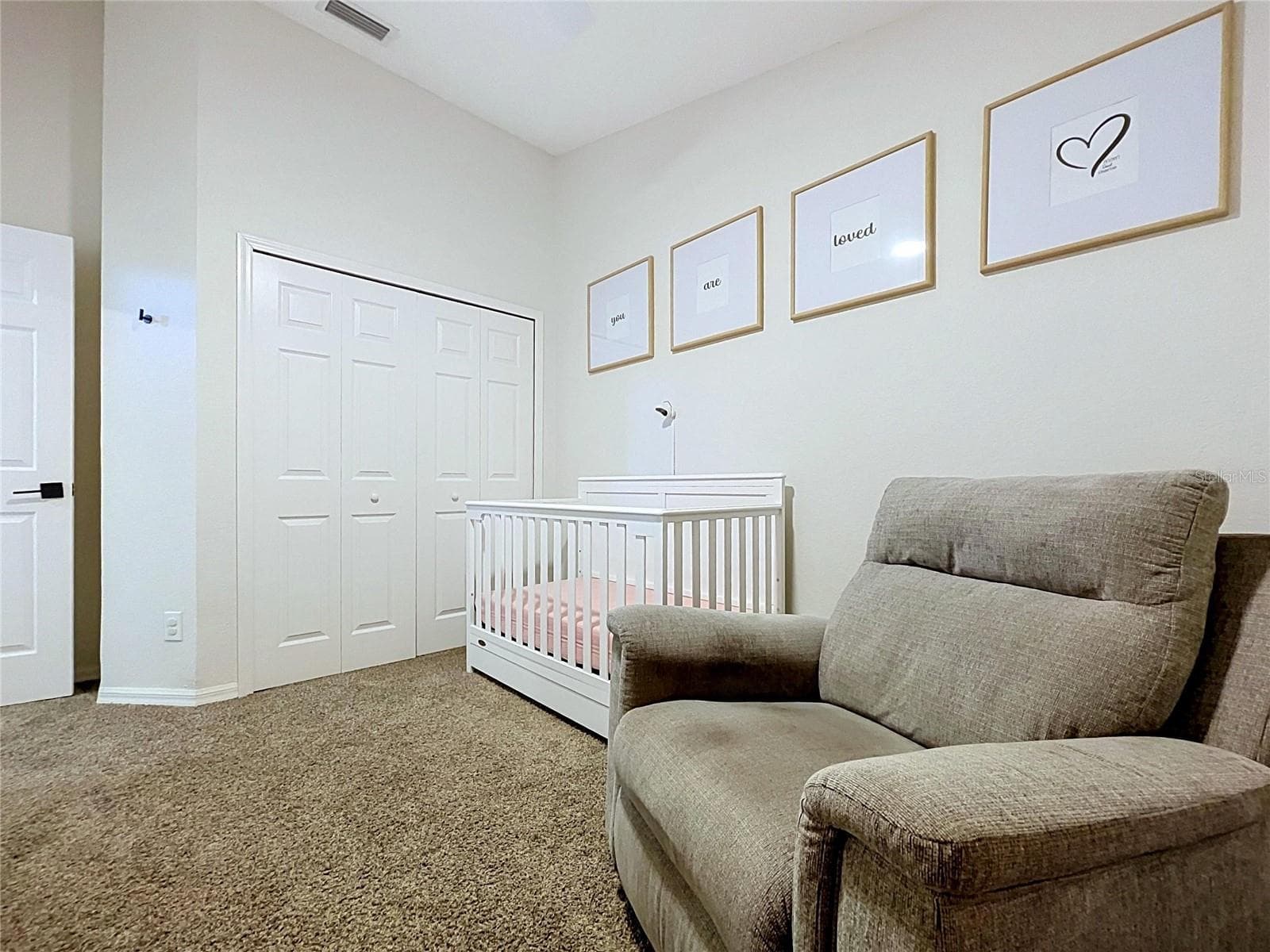 Single Family Residence at 11607 MOUNTAIN BAY DR, RIVERVIEW, photo 37 of 97