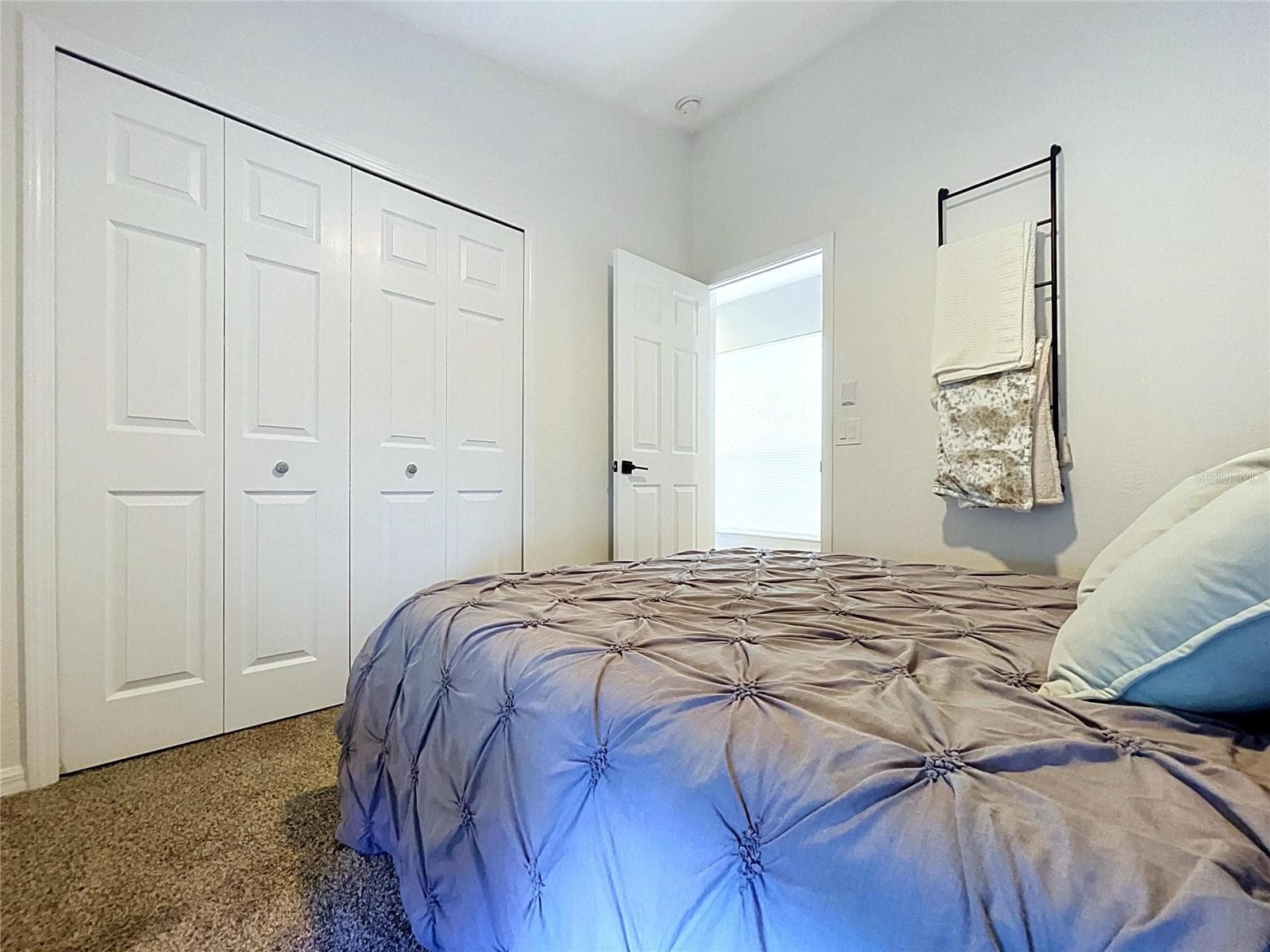 Single Family Residence at 11607 MOUNTAIN BAY DR, RIVERVIEW, photo 41 of 97