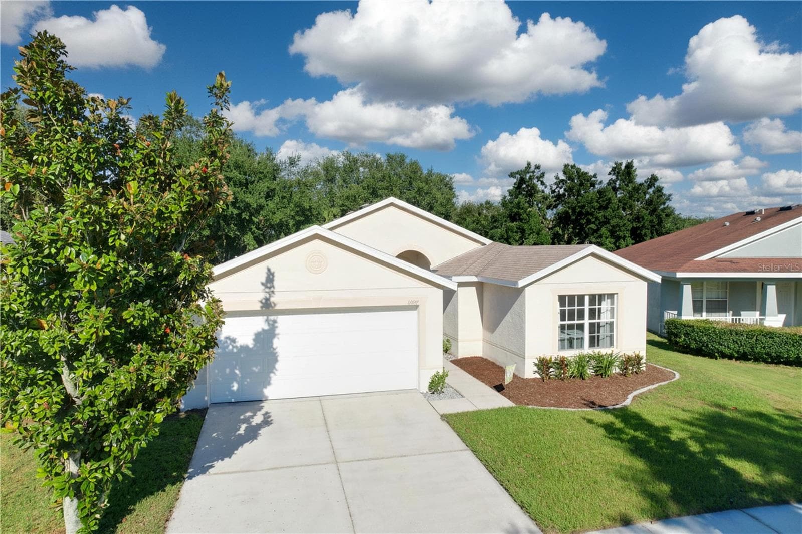 Single Family Residence at 11607 MOUNTAIN BAY DR, RIVERVIEW, photo 68 of 97