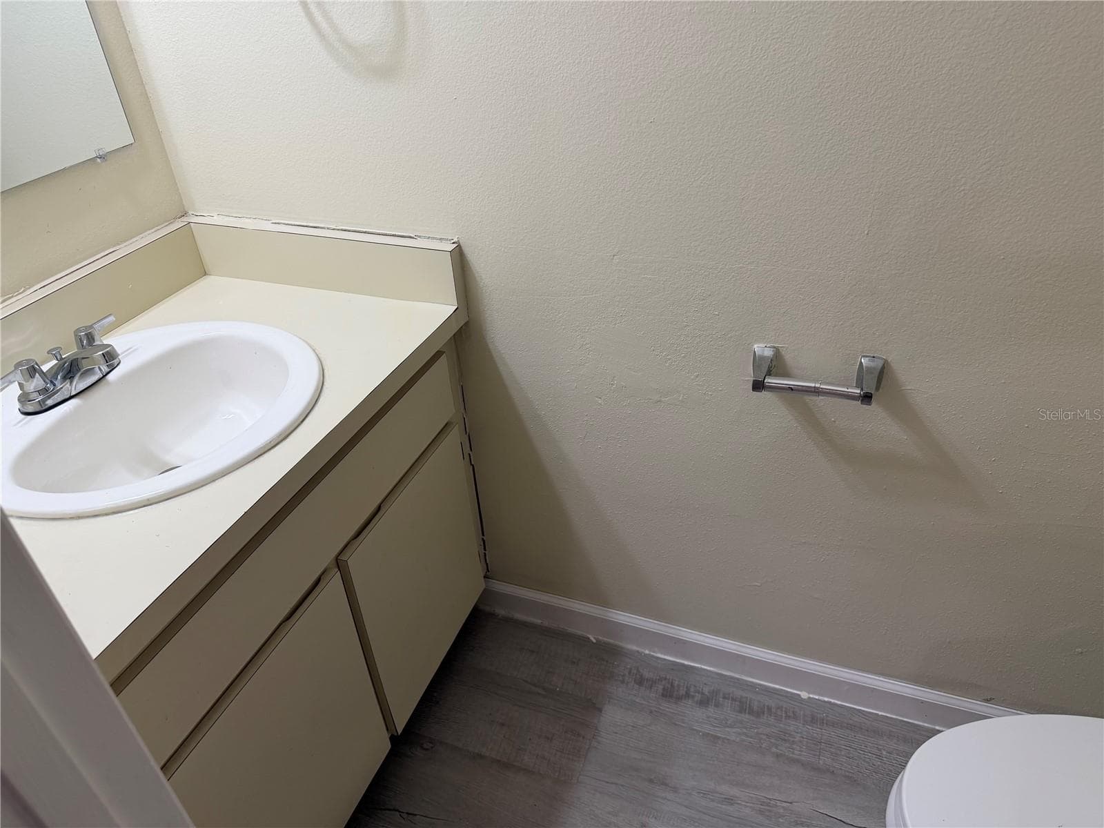 Townhouse at 4022 OAK LIMB CT, TAMPA, photo 3 of 12