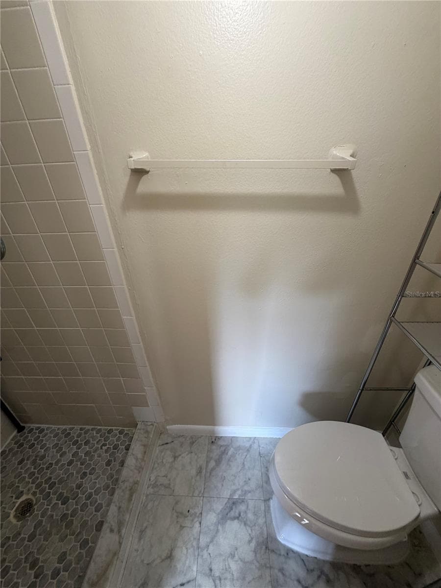 Townhouse at 4022 OAK LIMB CT, TAMPA, photo 6 of 12