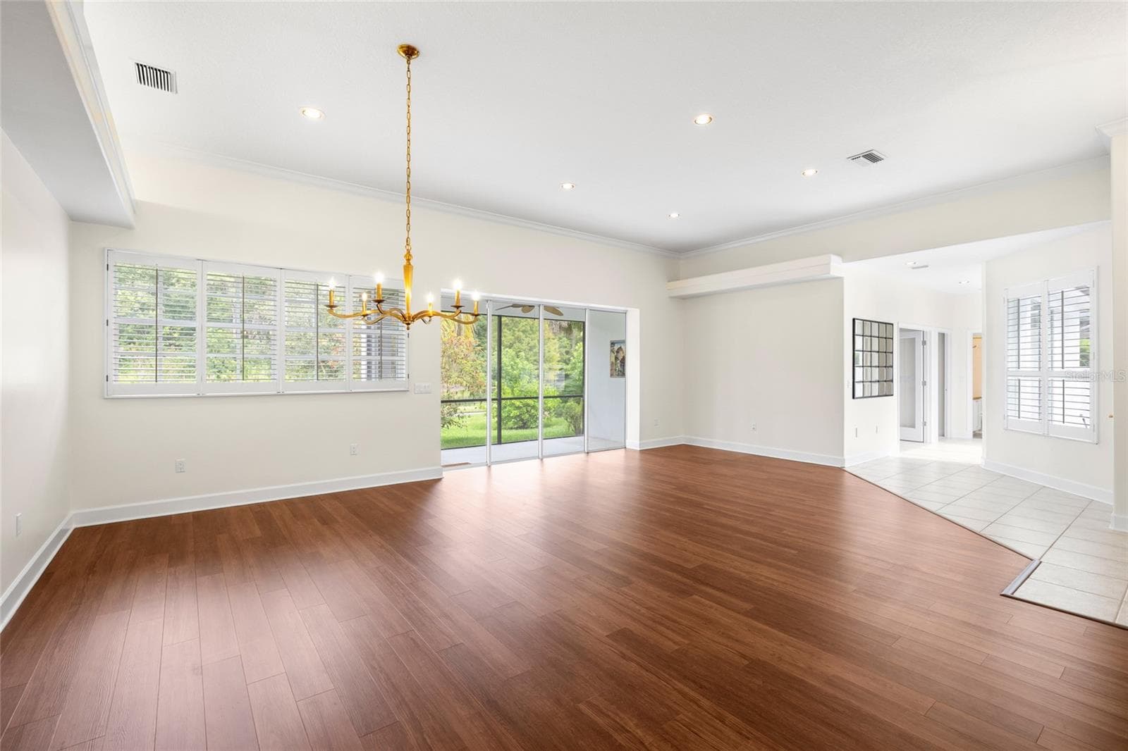 Single Family Residence at 12009 BREWSTER DR, TAMPA, photo 21 of 61