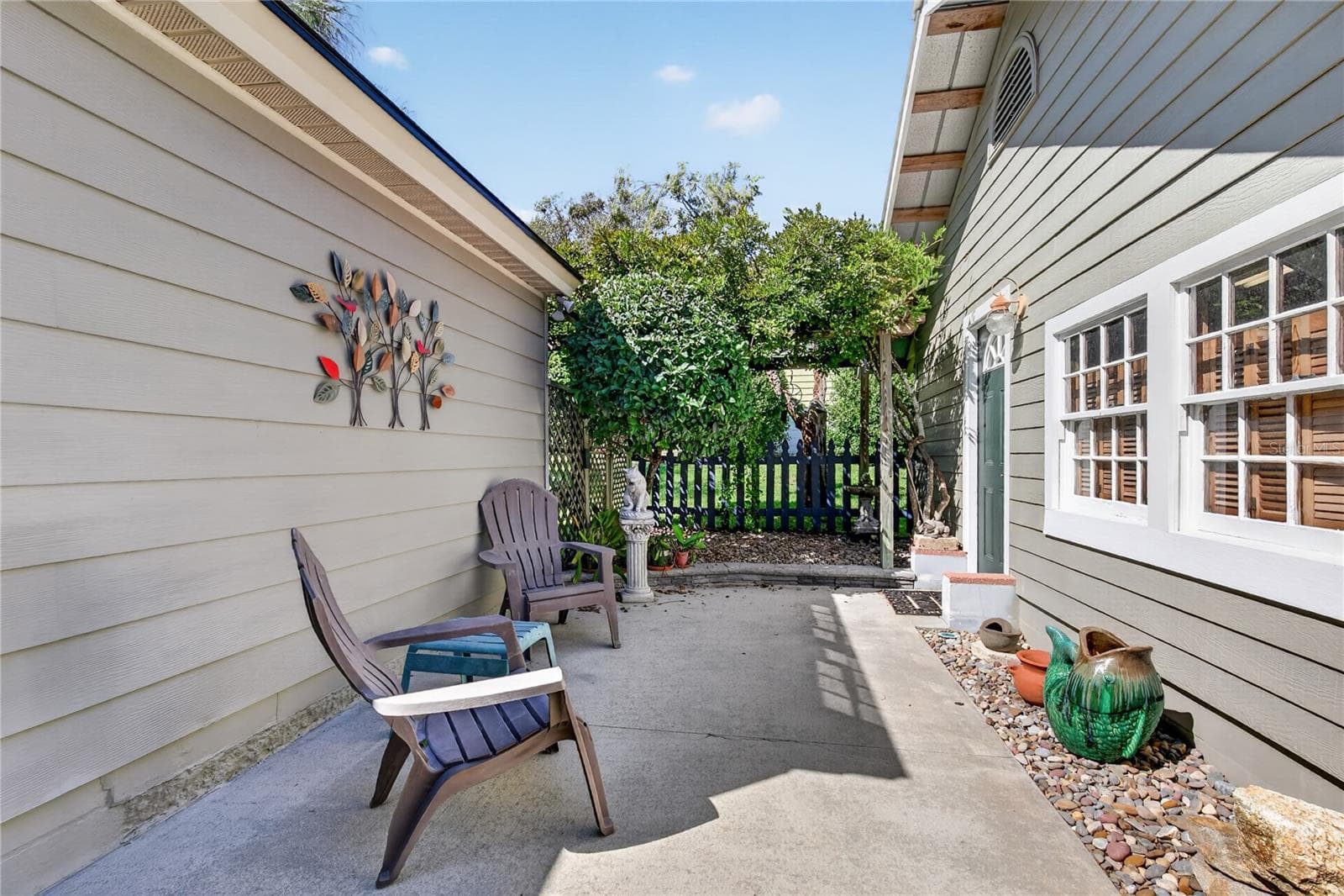 Single Family Residence at 555 AMBASSADOR AVE, EUSTIS, photo 36 of 78