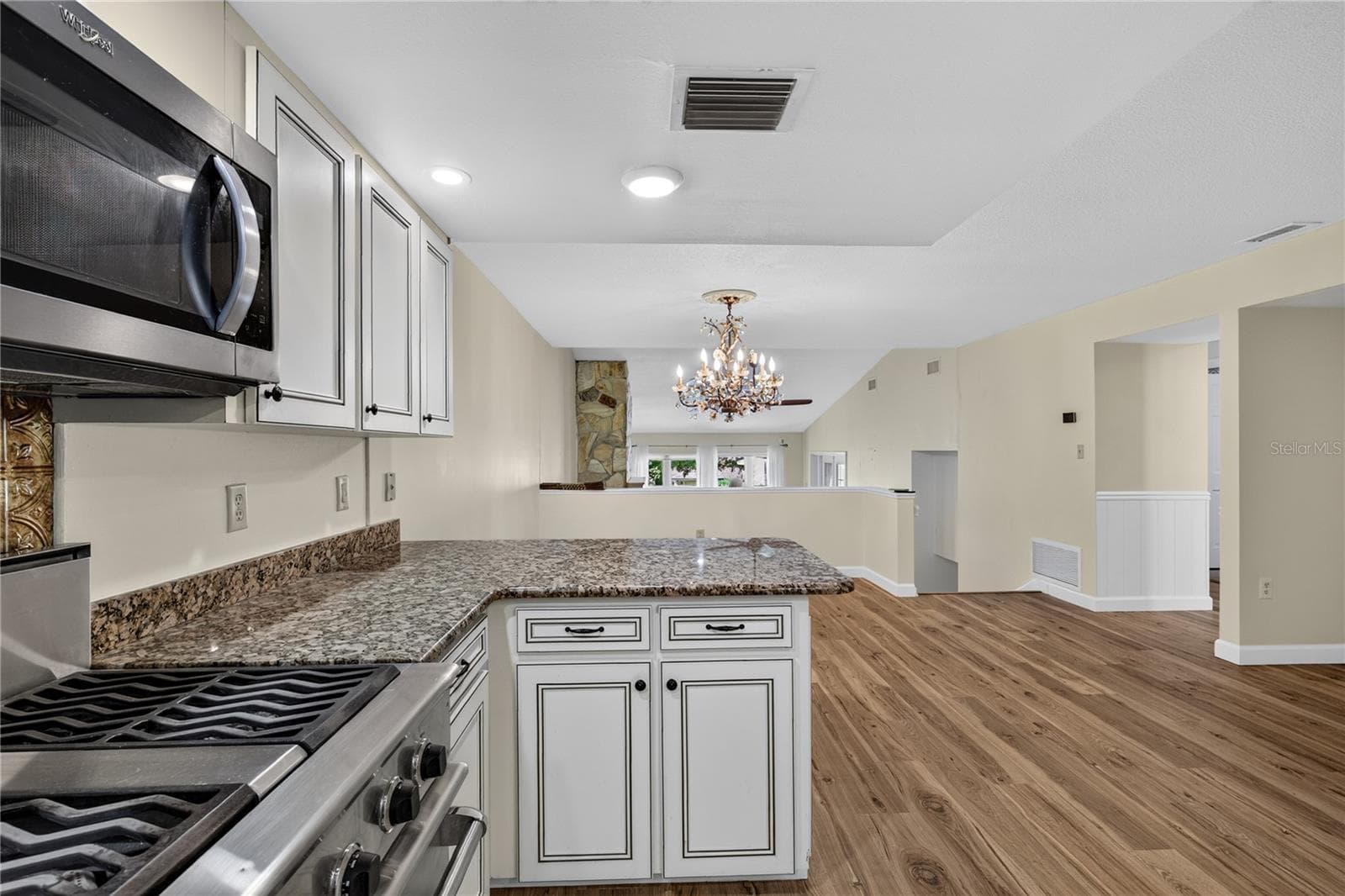 Condominium at 100 TREMAIN ST #G1, MOUNT DORA, photo 8 of 56