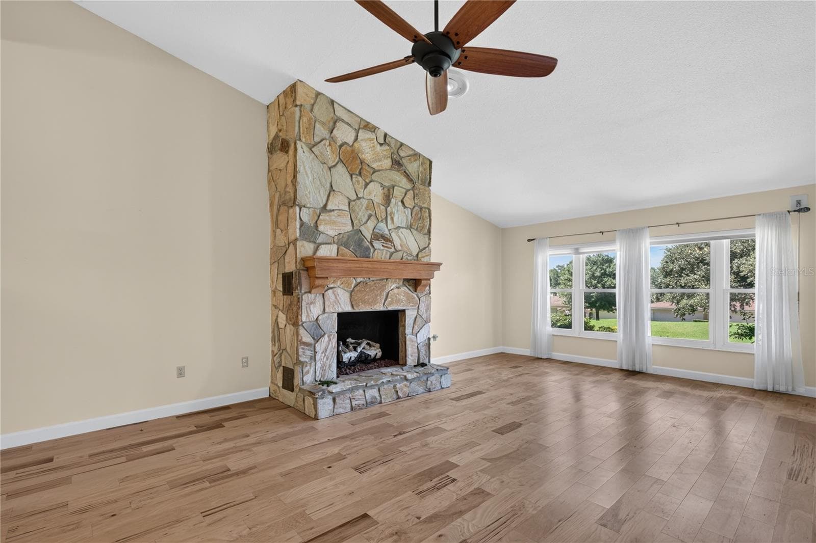 Condominium at 100 TREMAIN ST #G1, MOUNT DORA, photo 13 of 56