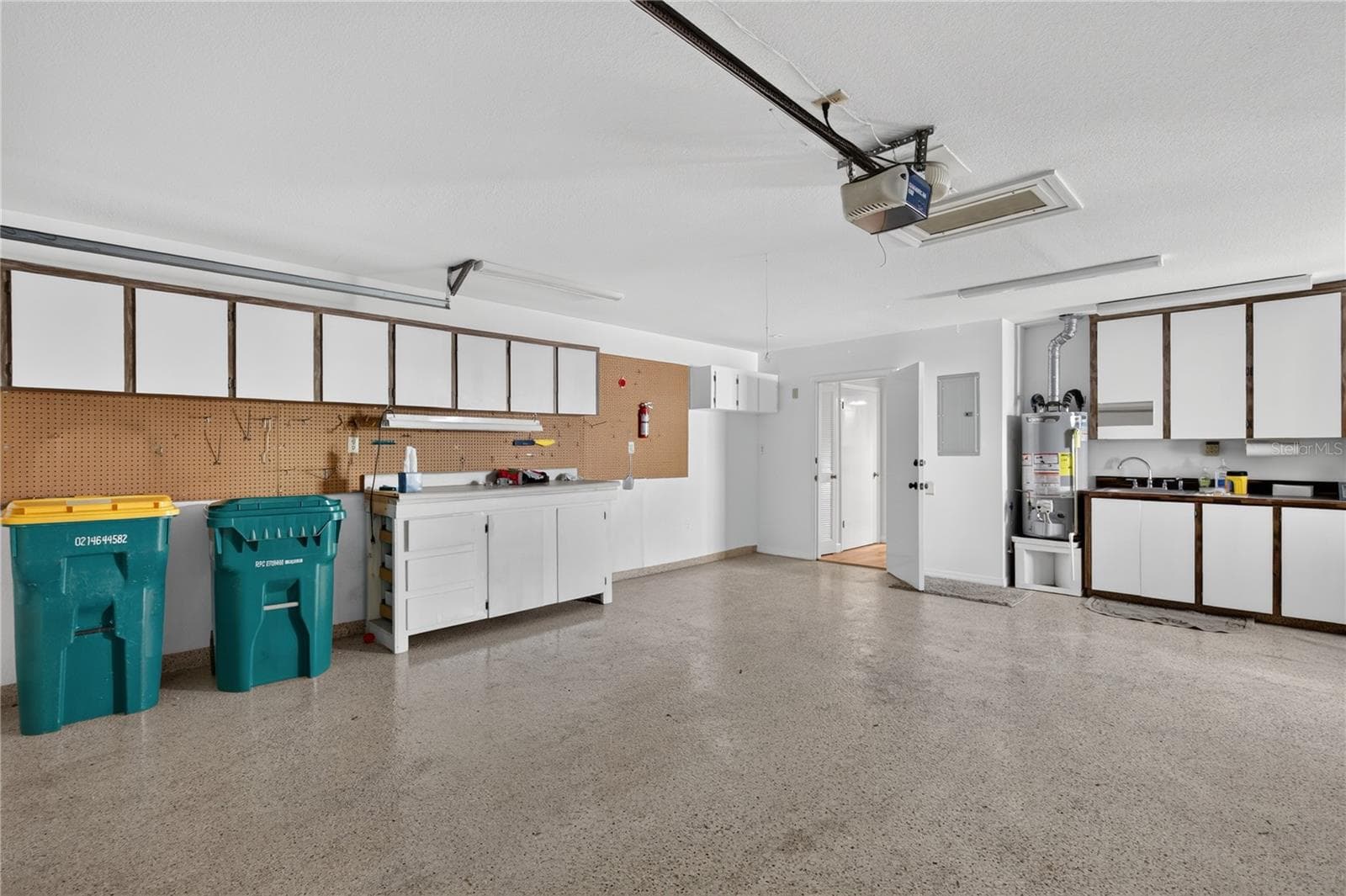 Condominium at 100 TREMAIN ST #G1, MOUNT DORA, photo 34 of 56