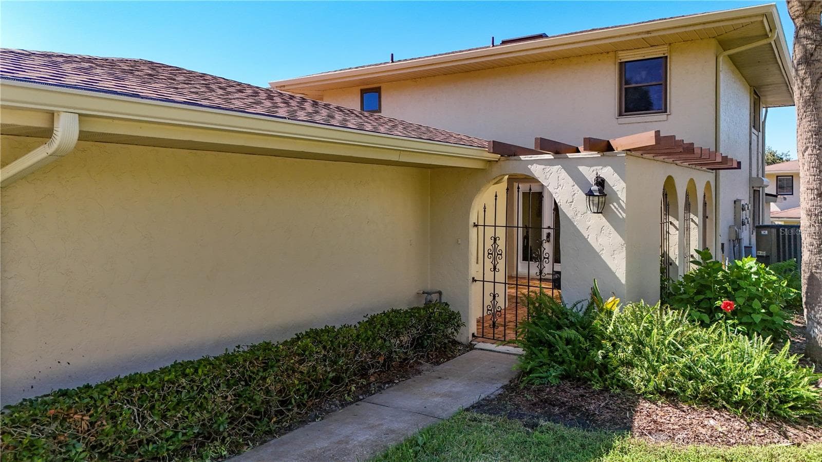 Condominium at 100 TREMAIN ST #G1, MOUNT DORA, photo 37 of 56