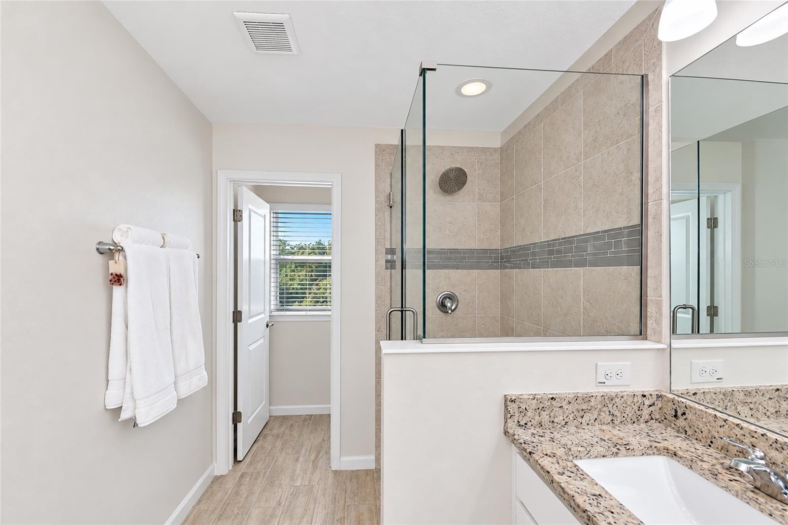 Townhouse at 12121 TRAILHEAD DR, BRADENTON, photo 30 of 97