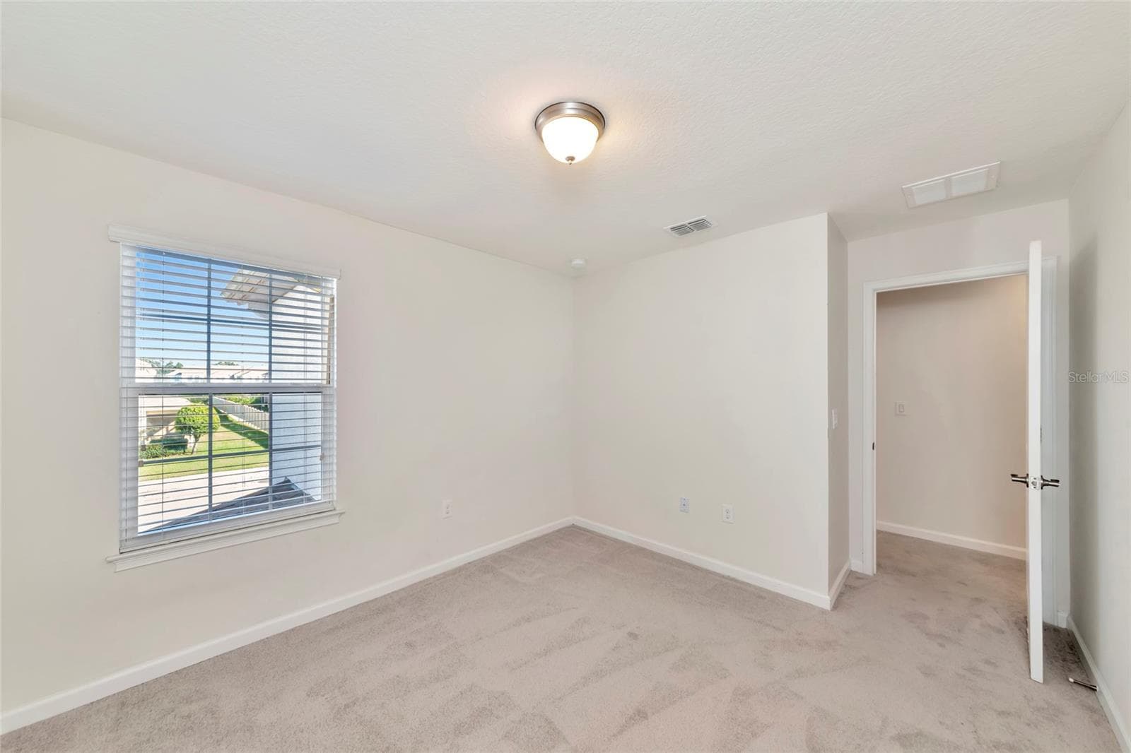 Townhouse at 12121 TRAILHEAD DR, BRADENTON, photo 36 of 97